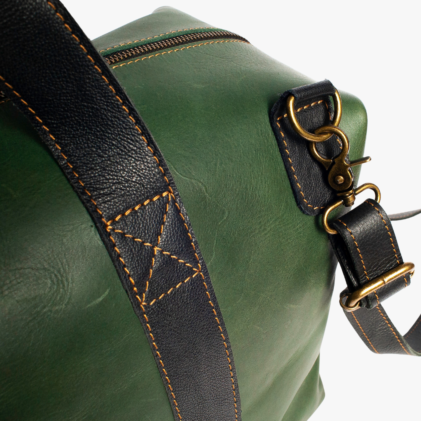 Leather Travel Bag - Pull-up Leather
